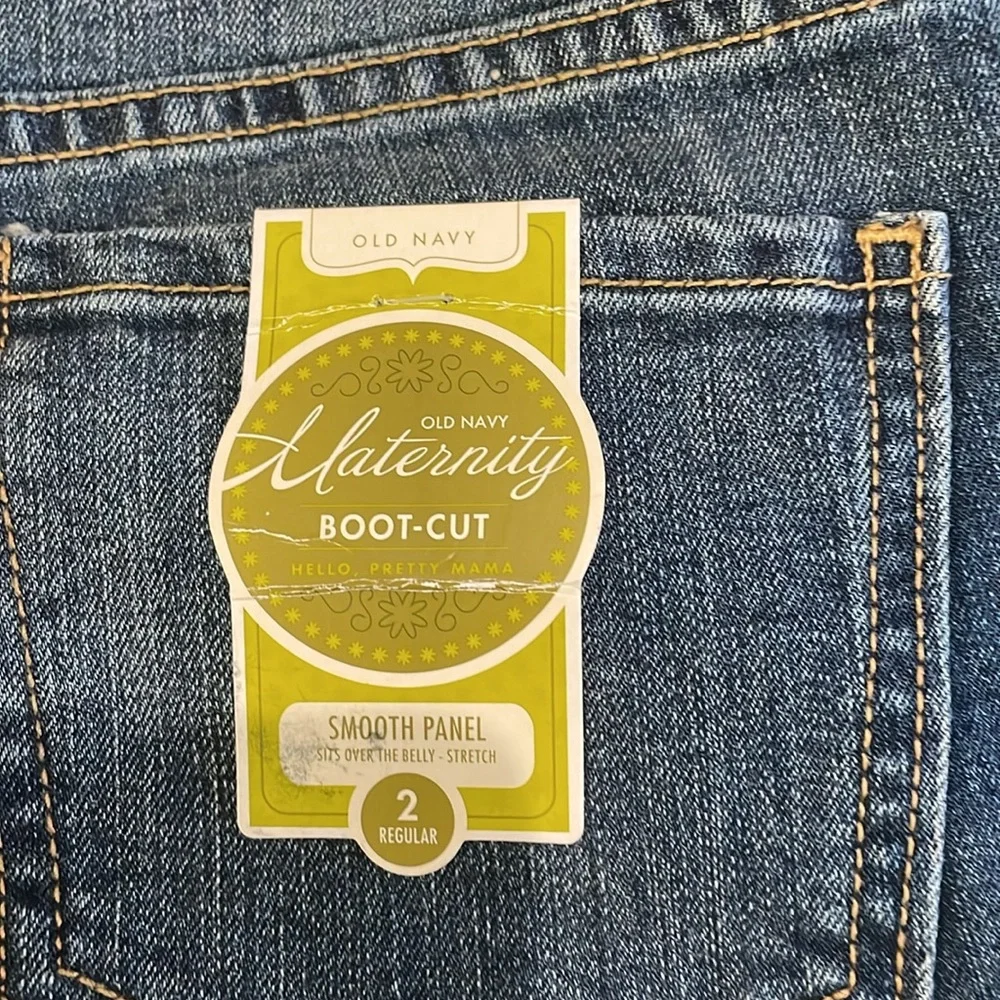 New! NWT! Old navy maternity boot cut jeans - Picture 3 of 10